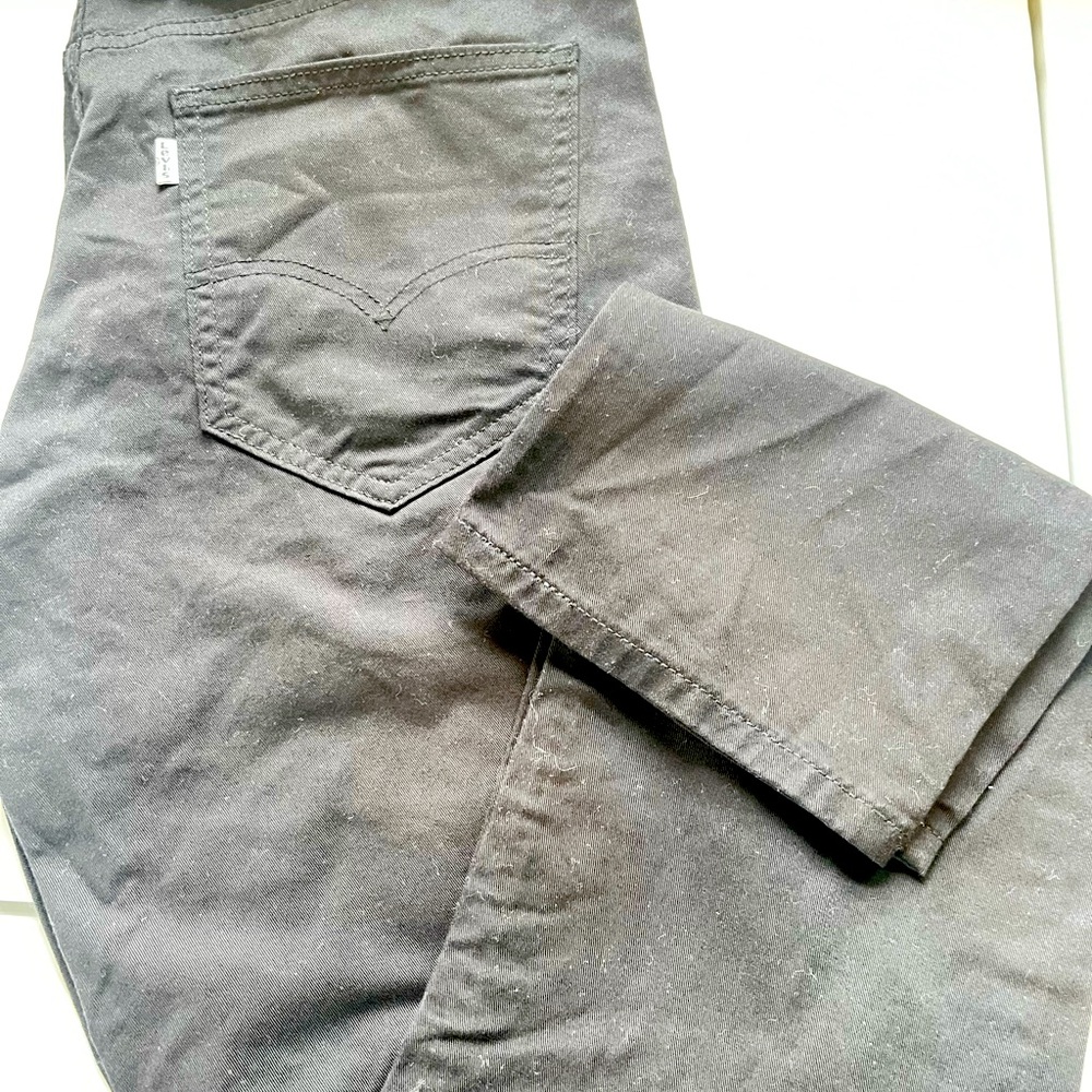 Men’s Levi’s Black Pants